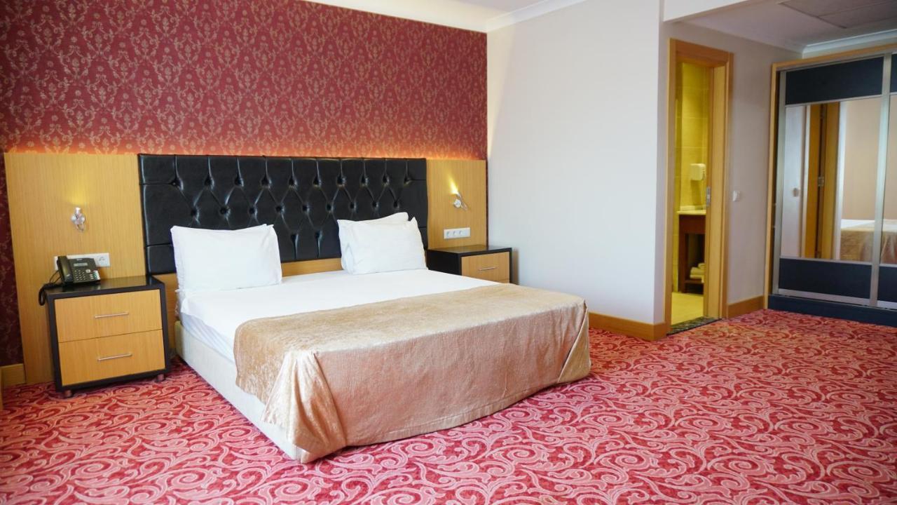 Vois Hotel Atasehir & Spa Istambul Exterior foto